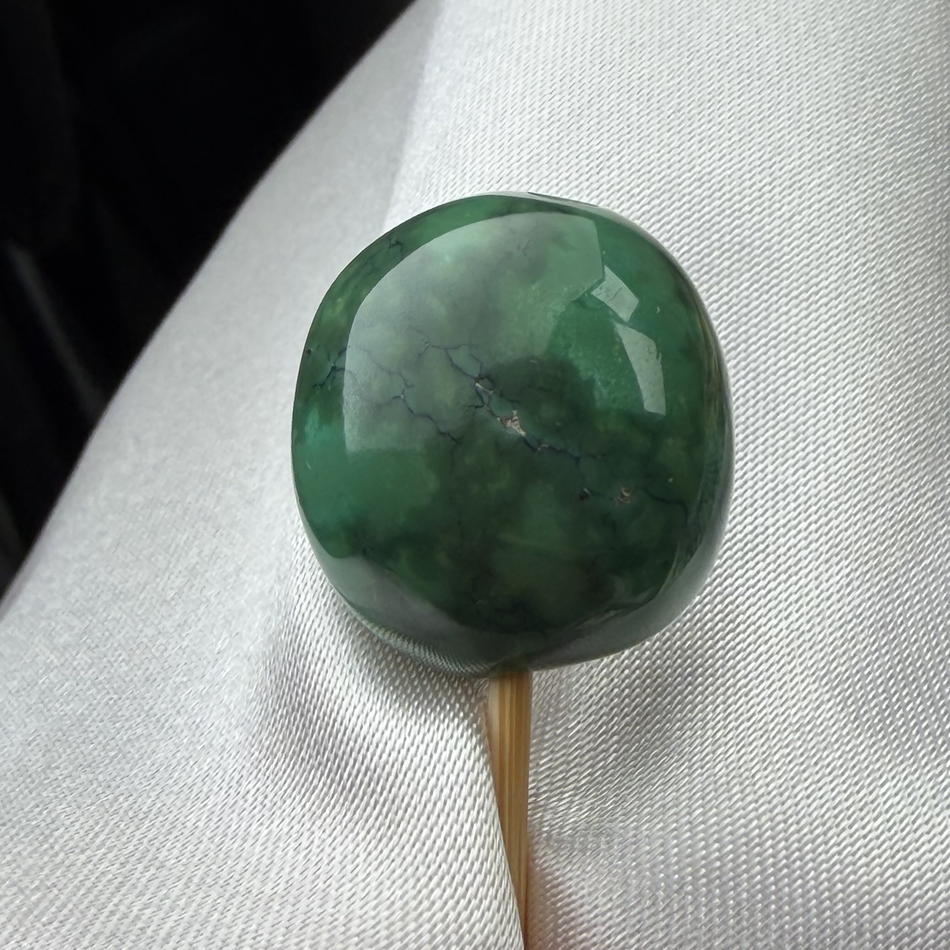 绿松石随形糖豆17.3mm厚12.6长12.9湖北原矿瓷釉级玉化料俏色5.8g