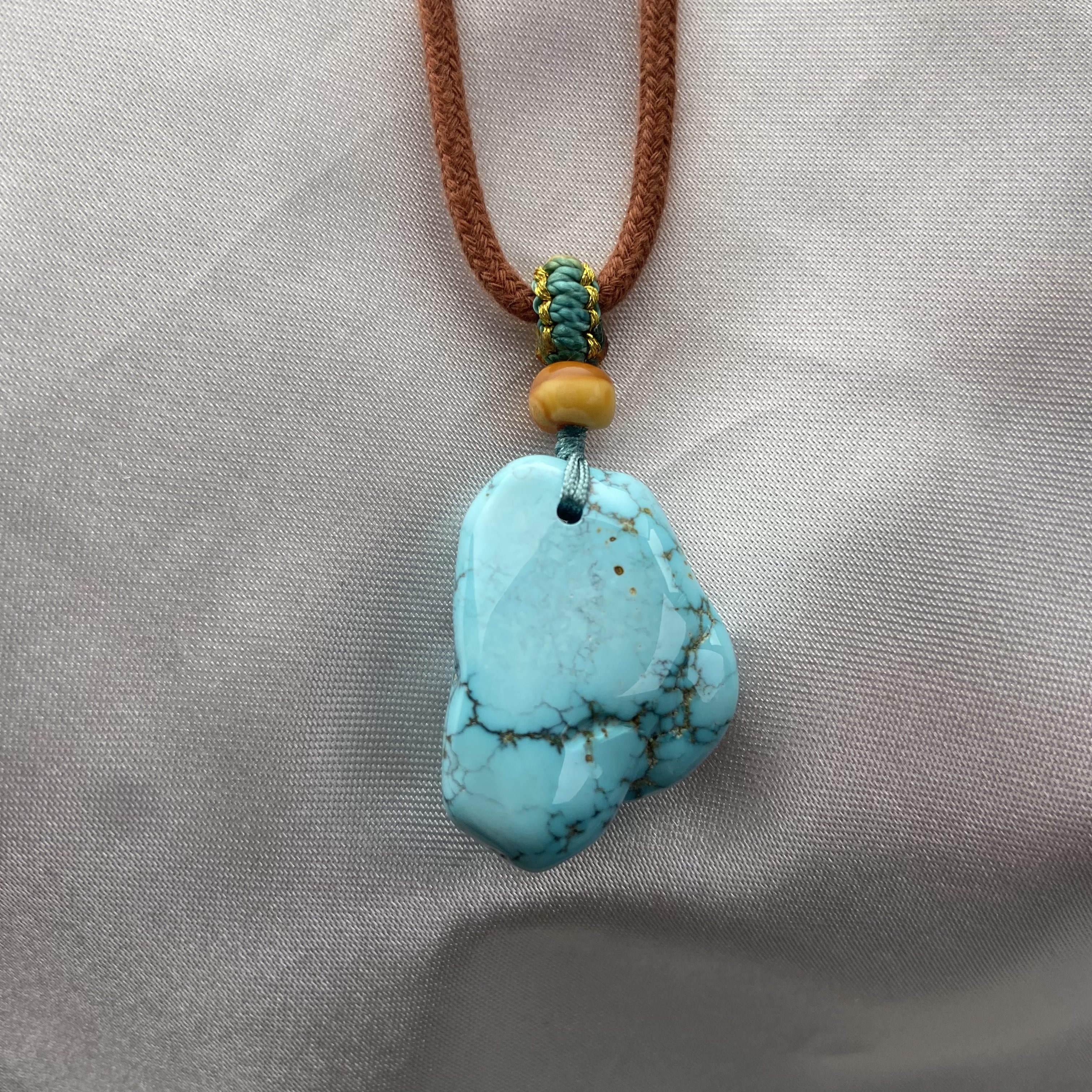 绿松石吊坠湖北天然原矿瓷釉级水草纹随形长26.3mm重6.73g,饰品/流行首饰/时尚饰品新,DIY配件,淘宝优惠券,粉丝福利购,淘宝优惠卷