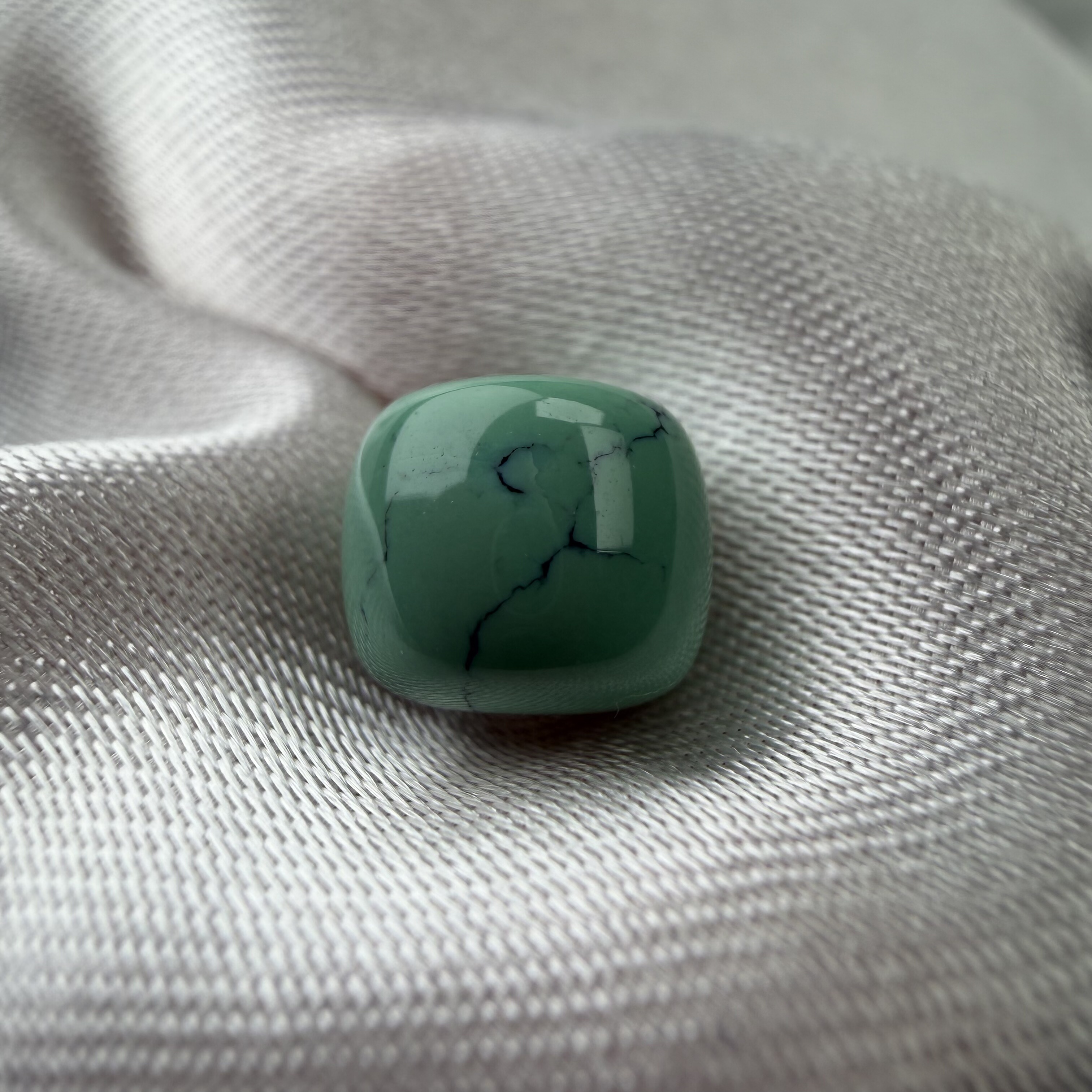 绿松石水草纹老型7.4mm湖北原矿瓷釉级苹果绿墩子隔珠