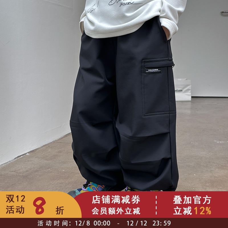 依依妈女童冬装宽松字母褶皱工装裤儿童休闲韩版收口加绒保暖裤子