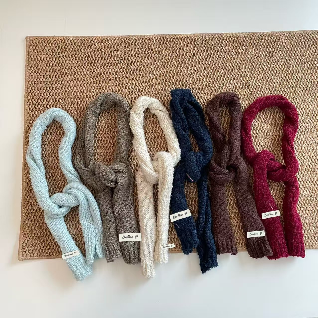 依依妈女童秋冬氛围感韩版洋气腊肠围脖儿童宝宝保暖护颈针织围巾