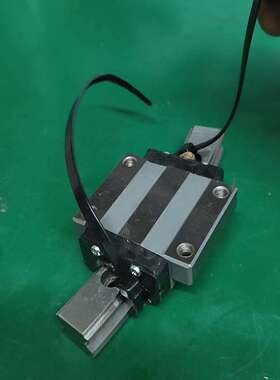 543.THK HCR15导轨滑块    成色很好议价