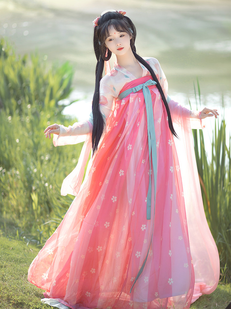 盛夏蜜桃一片式粉色少女唐制汉服