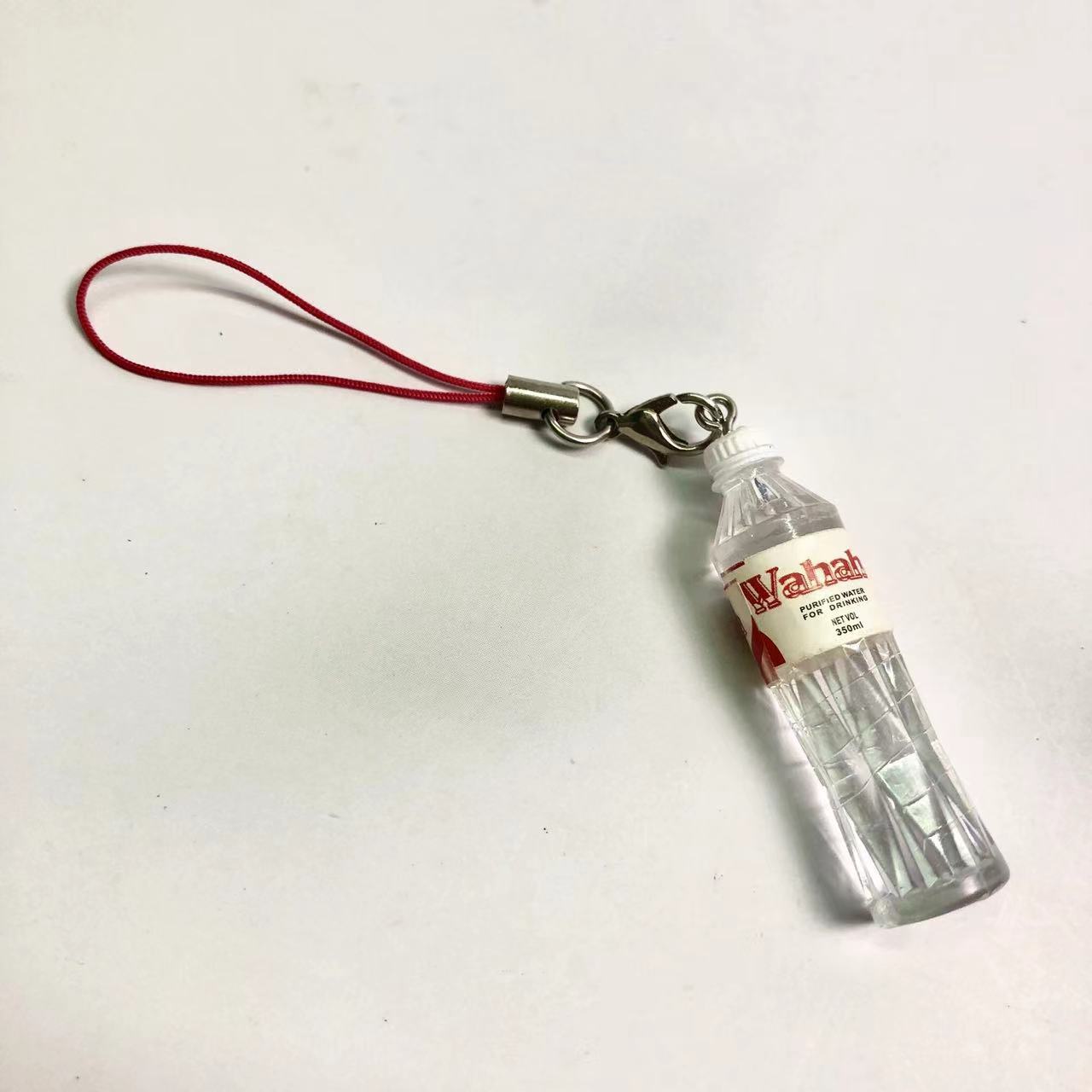 创意矿泉水饮料瓶钥匙扣挂件树脂 仿真蔬菜水果挂饰礼品现货