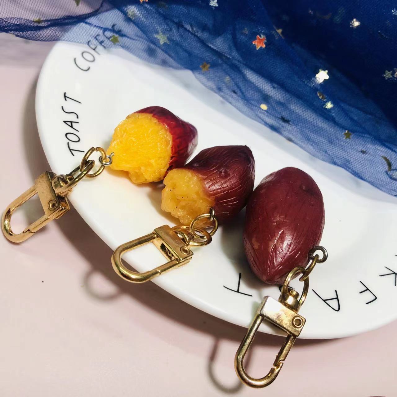 钥匙扣配饰树脂开心树脂