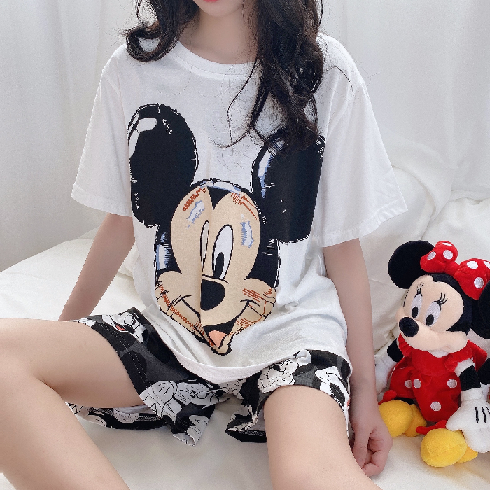 Real shot casual round neck big head Mickey large pajamas couple's set eye patch