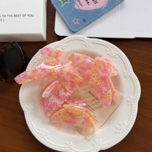 春日蜜桃渐变抓夹粉黄晕染仿贝壳纹理温柔又显白醋酸材质质感拉满