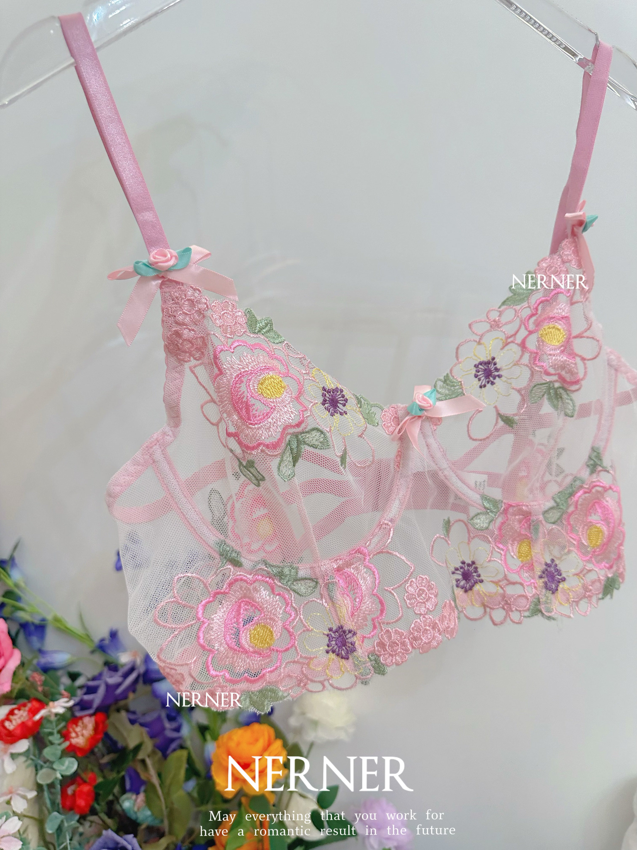 NER花期慢慢*性感蕾丝精美花朵刺绣吊带女少女纯欲内衣套装