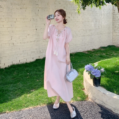 法式减龄捏褶泡泡袖连衣裙女2025夏季新款慵懒风宽松休闲系带长裙