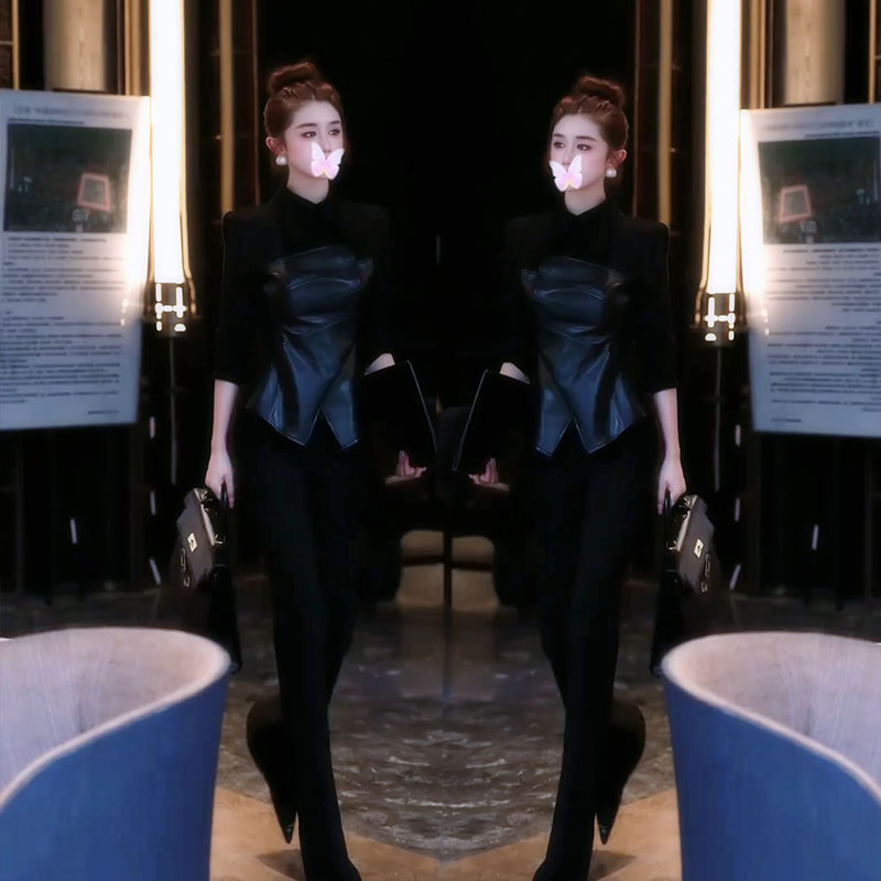 皮u拼接半高领假两件修身上衣女