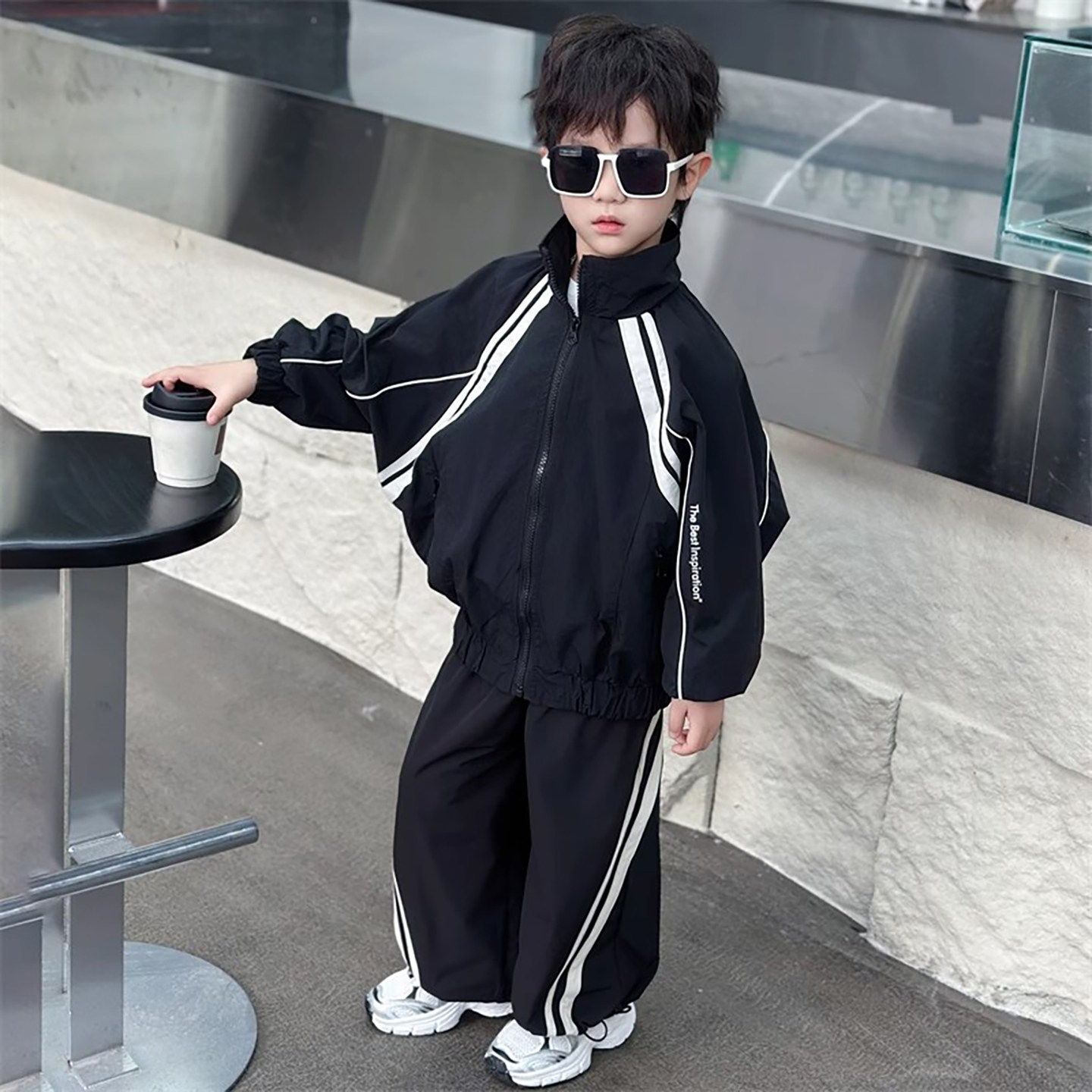 法国Uamtor男童运动冲锋衣套装春秋款2025新款时髦韩版儿童外套酷