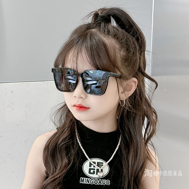 小孩可折叠式墨镜太阳镜女款2026新款女孩儿童墨镜3到6岁专用海边图片