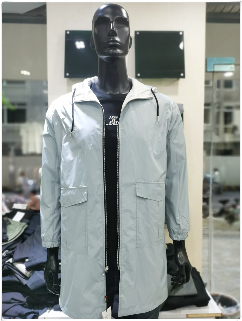 利牌连帽春秋修身男装夹克风衣