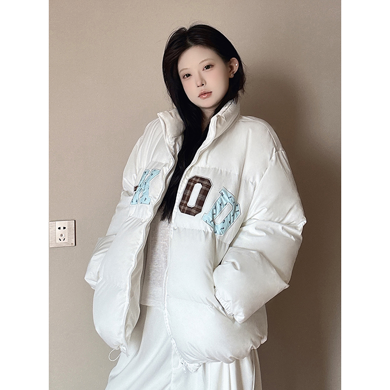 LKOD拼色字母刺绣情侣棉服