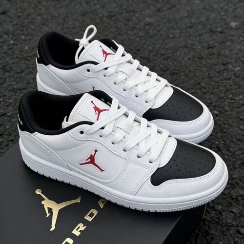 Jordan COURT CONNECT LOW耐克系带舒适防滑透气板鞋  IQ5698-001