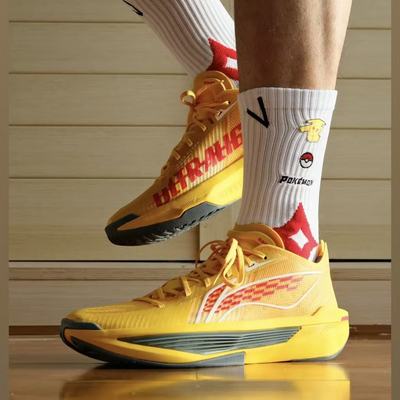 李宁 超轻2025 Ultra Light 篮球鞋 稳定回弹减震防滑耐磨透气