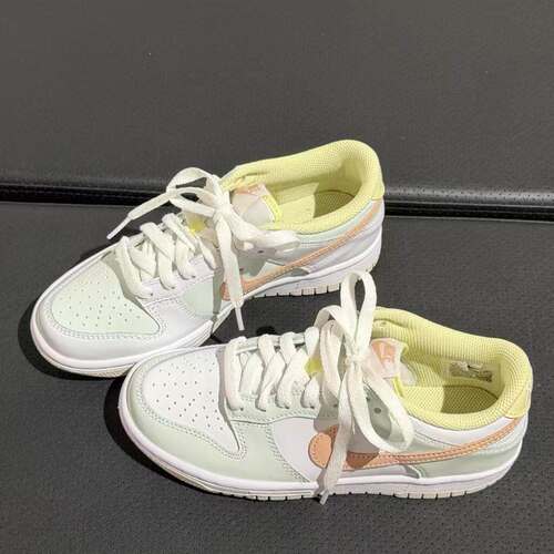 耐克正品现货 NIKE Dunk 经典低帮复古休闲运动女板鞋IV2861-181