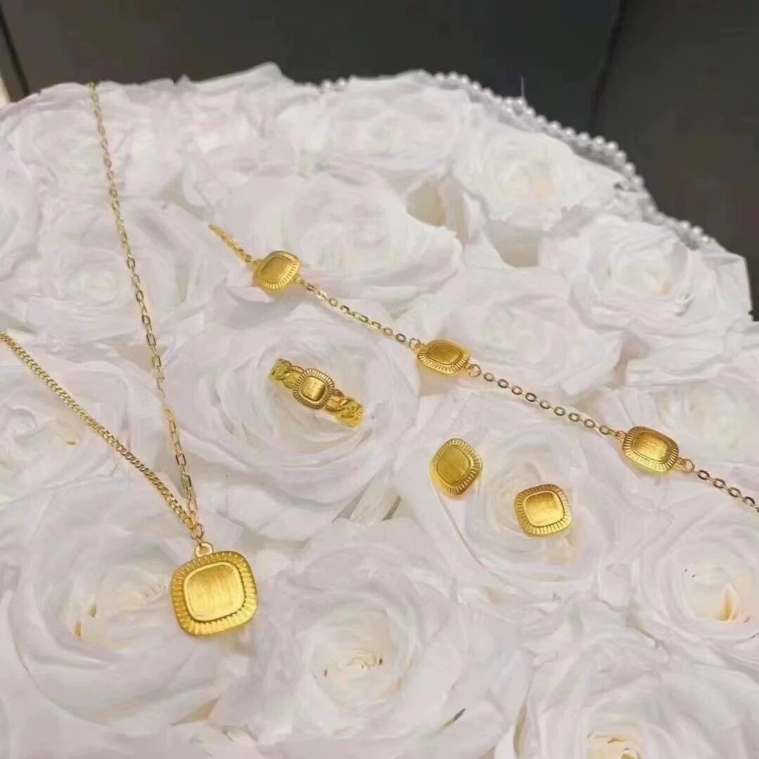 流金岁月包金小面包方形女戒套装