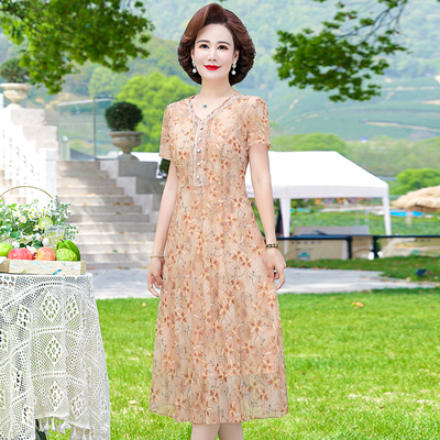 中年妈妈夏装洋气连衣裙