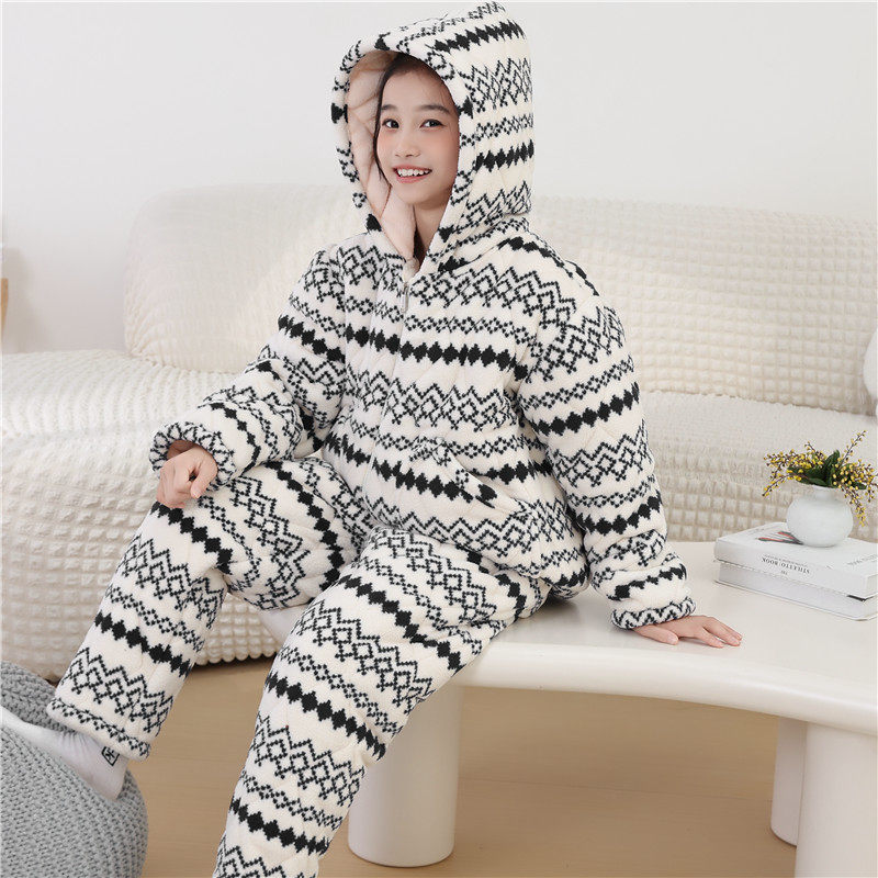 女童睡衣冬季三层夹棉加厚绒可爱冬季棉袄中大童可外穿家居服套装