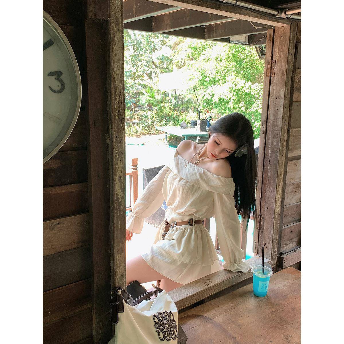 oneelady波西米亚单肩连衣裙2023春夏新款腰部长袖饼裙