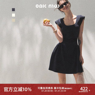 莱赛尔U领亲肤日常直角肩收腰洋装 OAKMOO 夏天 小岛 Basic