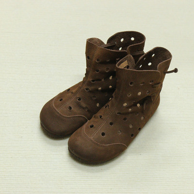 洞洞靴女镂空休闲风格橡胶大底