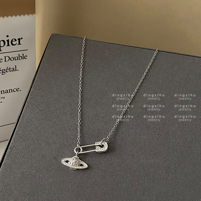 银色别针土星西大后项链轻奢款