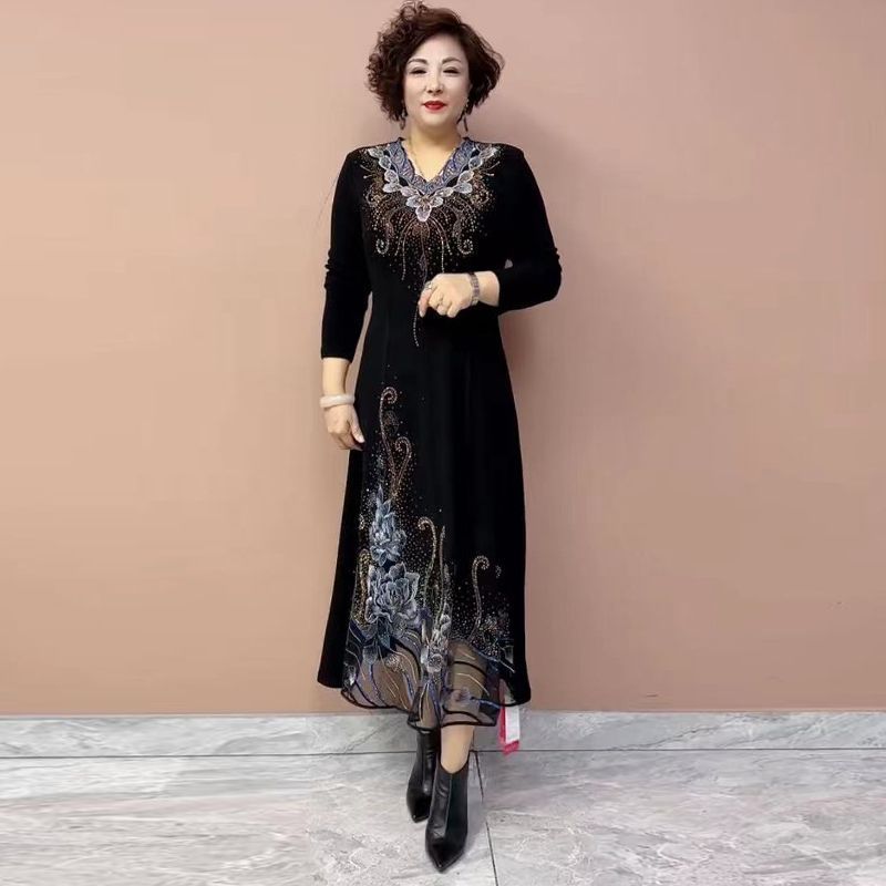 显瘦气质大码宽松优雅减龄连衣裙