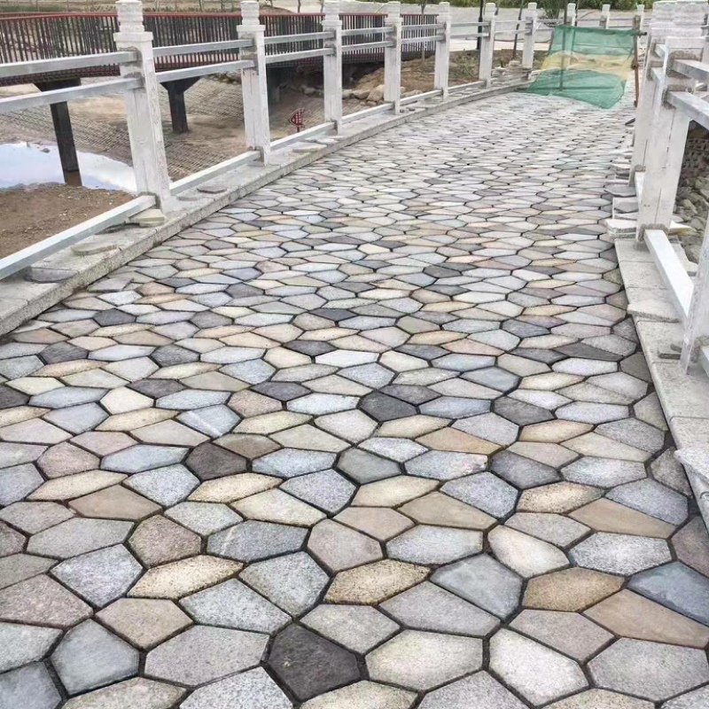 冰裂纹石材碎拼石荔枝面黄锈石地砖大理石不规则天然花岗岩冰裂石