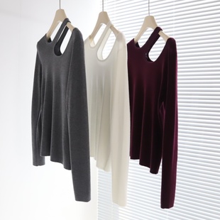 打底衫 羊毛混纺单肩带露锁骨心机小镂空针织长袖 秋冬新品 白月光