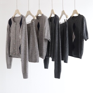 学院菱格 miu系时髦撞色菱形格文艺知识分子高级感开衫减龄三件套