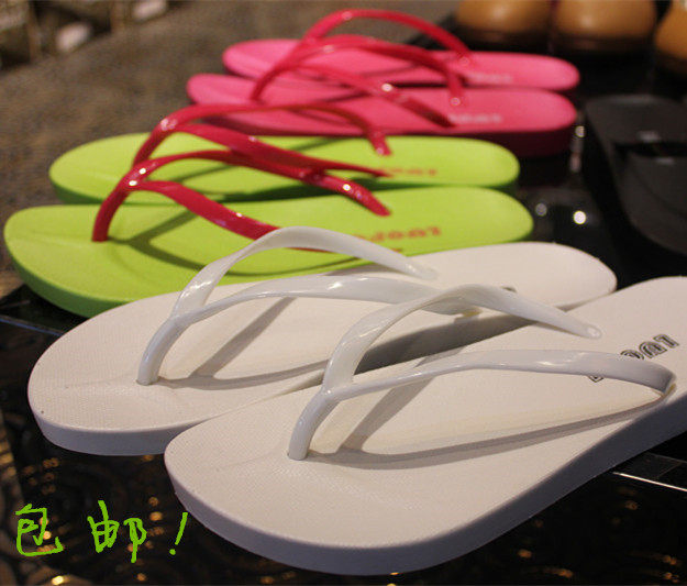 人字拖女夏情侣韩版时尚外穿拖鞋男士夹脚防滑平底平跟沙滩凉拖鞋