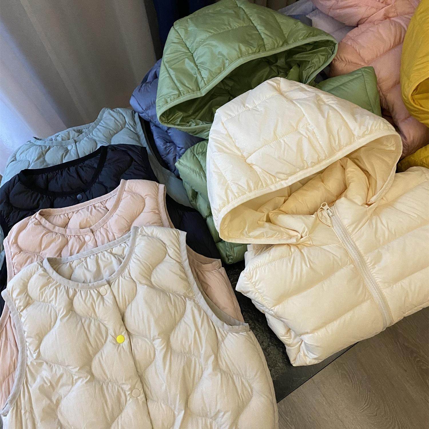 IN BLUE 宝妈福利！秋冬保暖男女童白鸭绒连帽羽绒服羽绒马甲儿童,童装/婴儿装/亲子装,羽绒马甲,淘宝优惠券,粉丝福利购,淘宝优惠卷