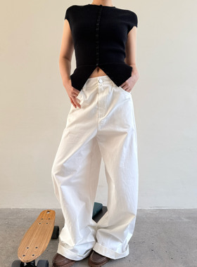 拖延症 / 休闲自在白色阔腿牛仔裤 版型巨显瘦 推荐款！