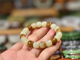 新疆和田玉且末糖白手串老型糖青白暖白男女款手链山料