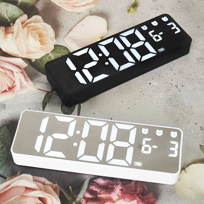 新款LED数字时钟大屏幕客厅挂钟夜光多组闹钟简约钟0713