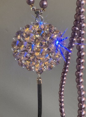 轻奢百搭五彩水晶毛衣链潮长款挂饰花朵项链百搭衣服吊坠