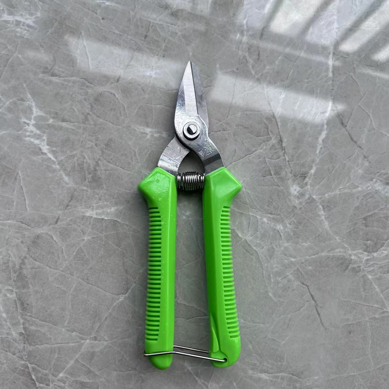 学生编织剪刀剪塑钢带剪刀