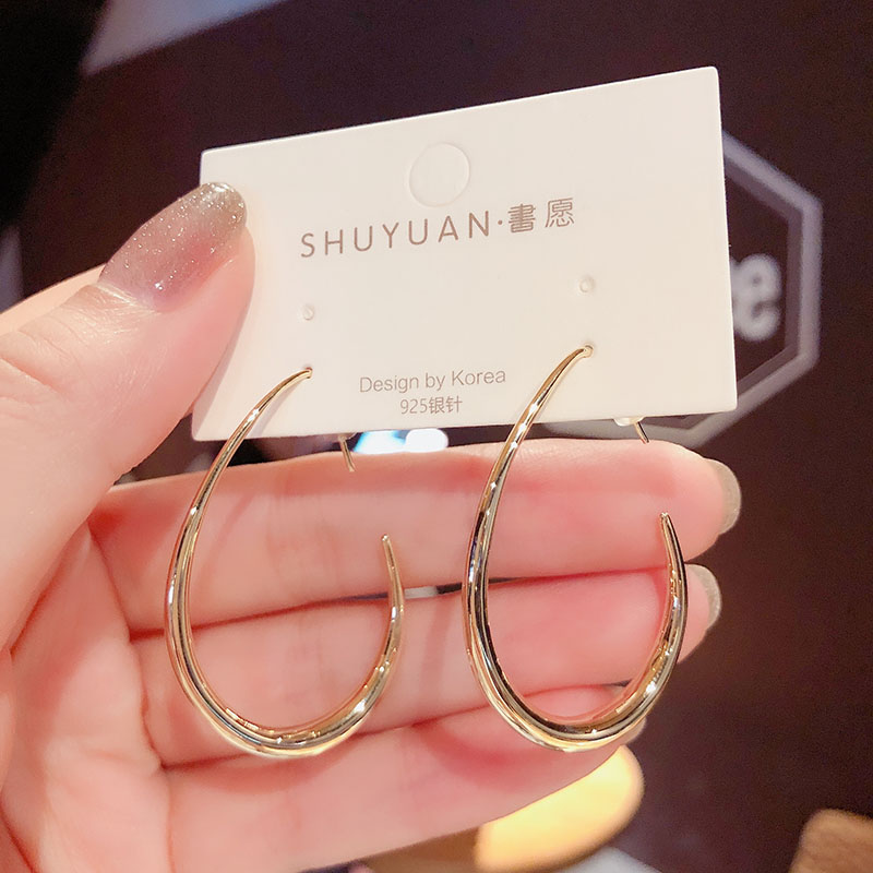 韩国东大门设计感圈圈冷淡风耳环