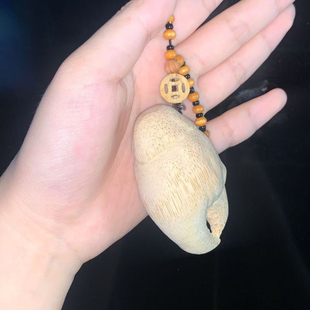 特价编织手把件实心竹竹雕龙血竹精品螃蟹钳手里有钱挂件摆件