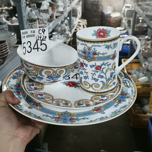 全场包邮，默认微瑕疵，破损包赔