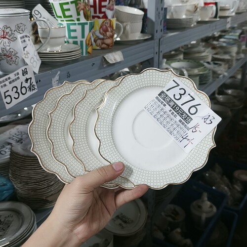 全场包邮，默认微瑕疵，破损包赔