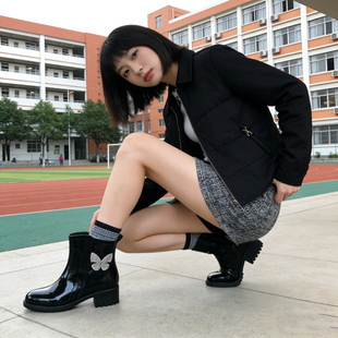 新品水钻蝴蝶结中筒雨鞋女防滑防水时尚学生雨靴卡通低帮马丁靴女