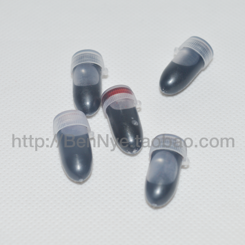 公司定制版液体胶囊  不会融化  没有时间限制 需要直接在嘴巴里挤扁 流出液体，还可以循环使用 2元一粒 15粒自动包邮 会配有相应量的血浆，只多不少