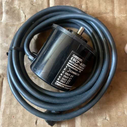 E6CP-AG5C-C 编码器,的,没有包装了,成