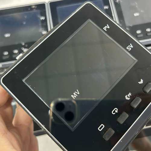 欧姆龙温控器E5AC-PR2ASM-800，拆机品，成色如图