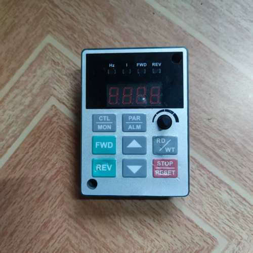 Kemr面n科姆龙变频器oKV2000M显示面板 键盘操调速板作器控制面板