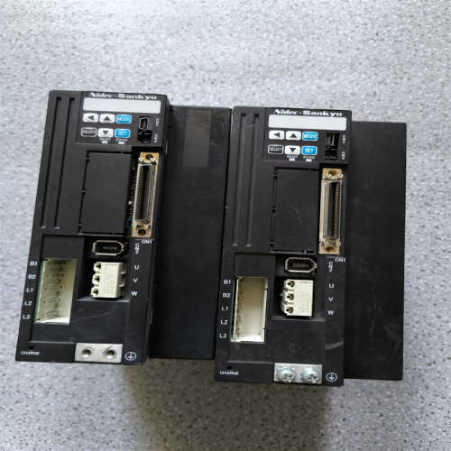 议价DA24A11,DA24A01三协伺服驱动器1KW,拆机功能