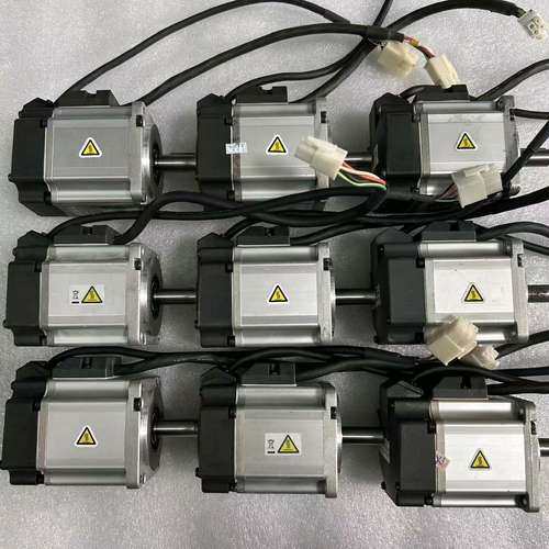 电机MSMF022L1U2M，正常拆机件，成色八九新，测